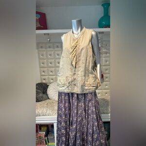Magnolia Pearl Summit Peasant Skirt.